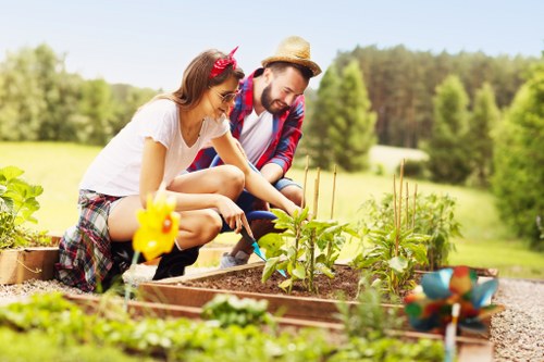 Gardeners Burnt Oak pricing page introduction with transparent quote details